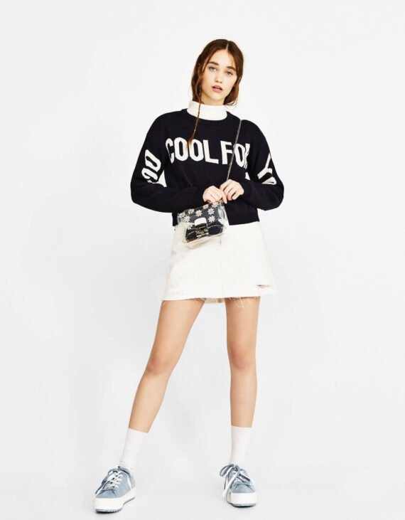 Hoodie with slogan